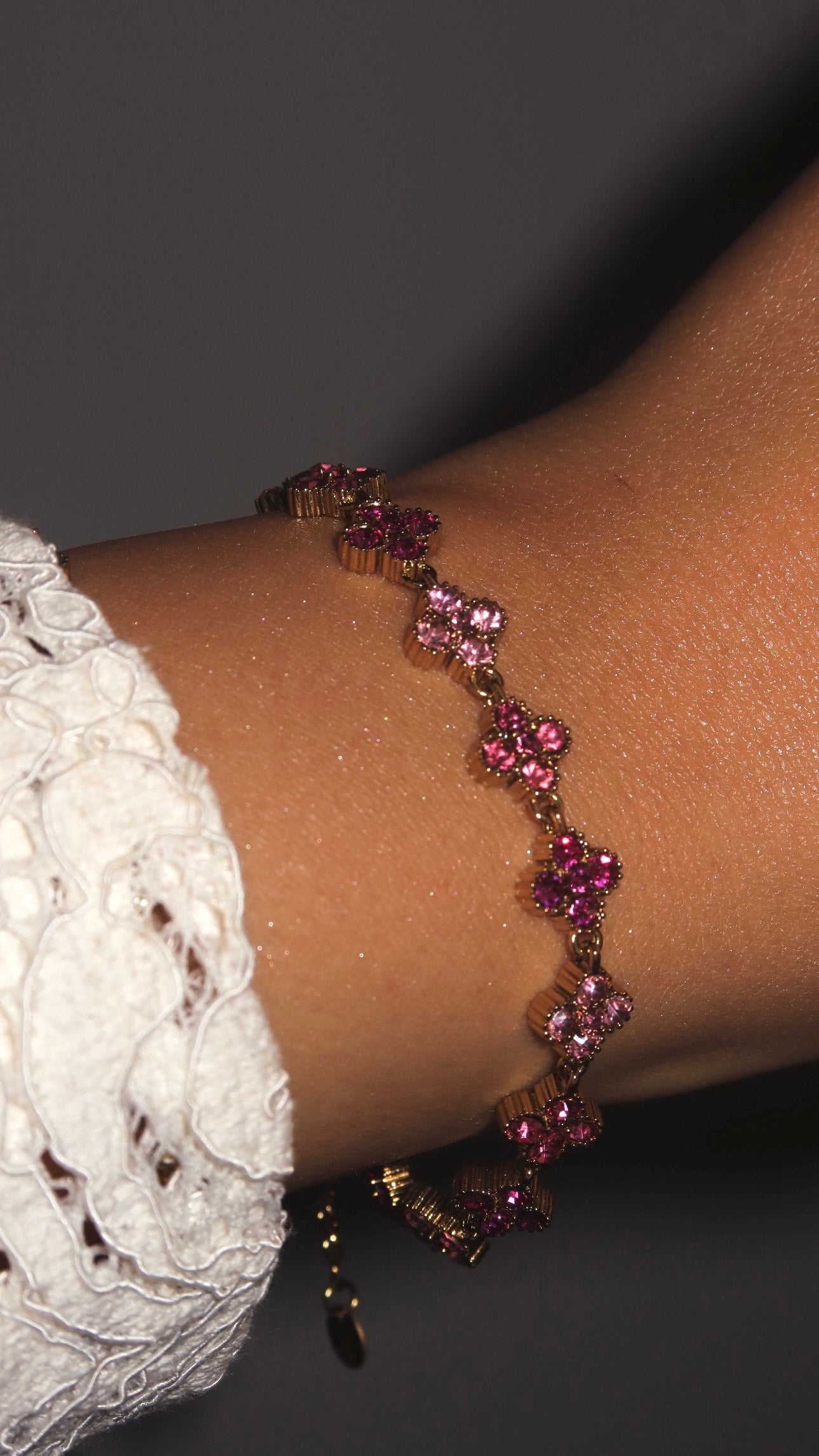 Luxuriöses rosa Jada-Armband 